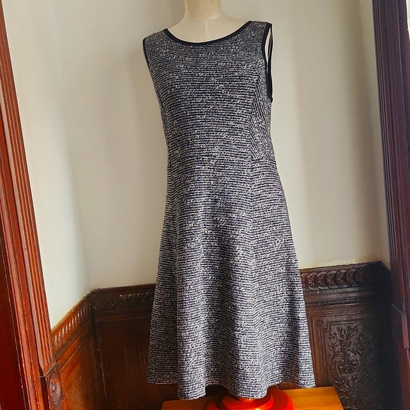 J CREW Boucle Fit/Flare Dress Sz 12 - Picture 1 of 8